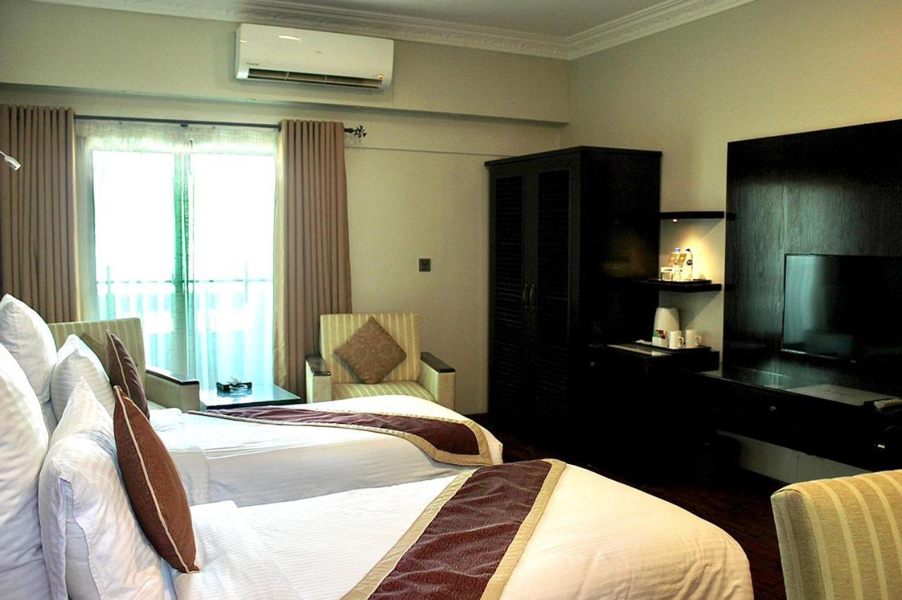 The Reserve Boutique Hotel Karachi Exterior photo