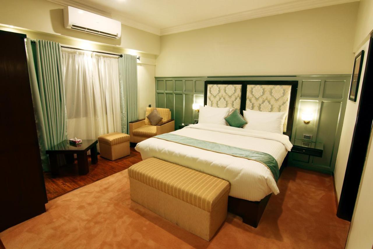 The Reserve Boutique Hotel Karachi Exterior photo